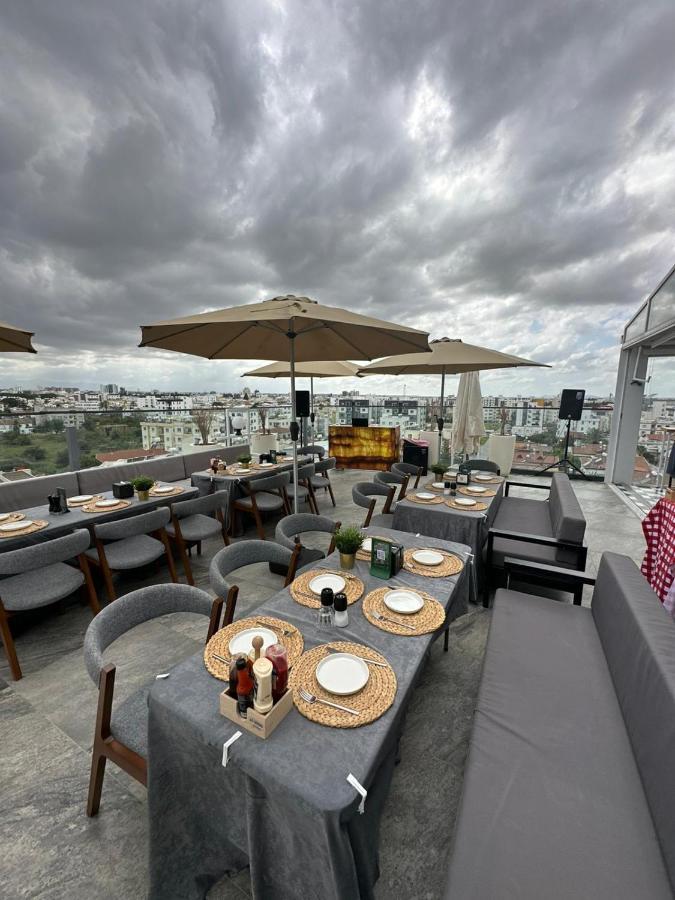 Sky Roof Hotel Nicosia Luaran gambar